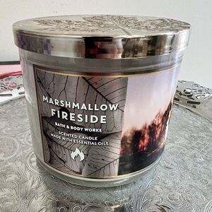 Bath & Body Works Marshmallow Fireside Scented Candle